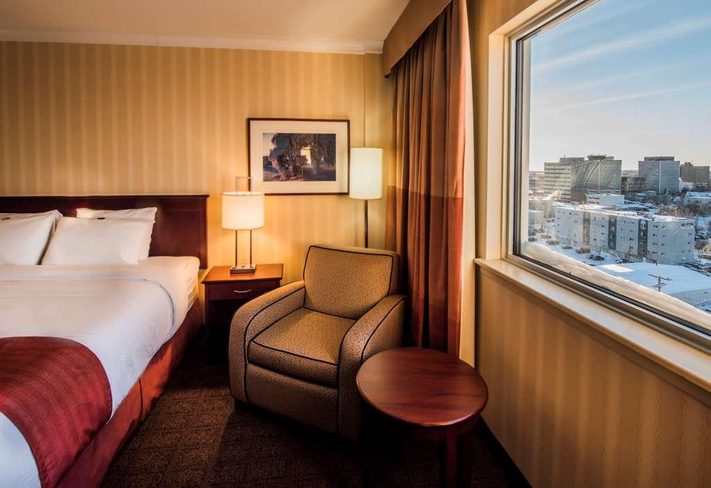The Explorer Hotel Yellowknife Zimmer foto