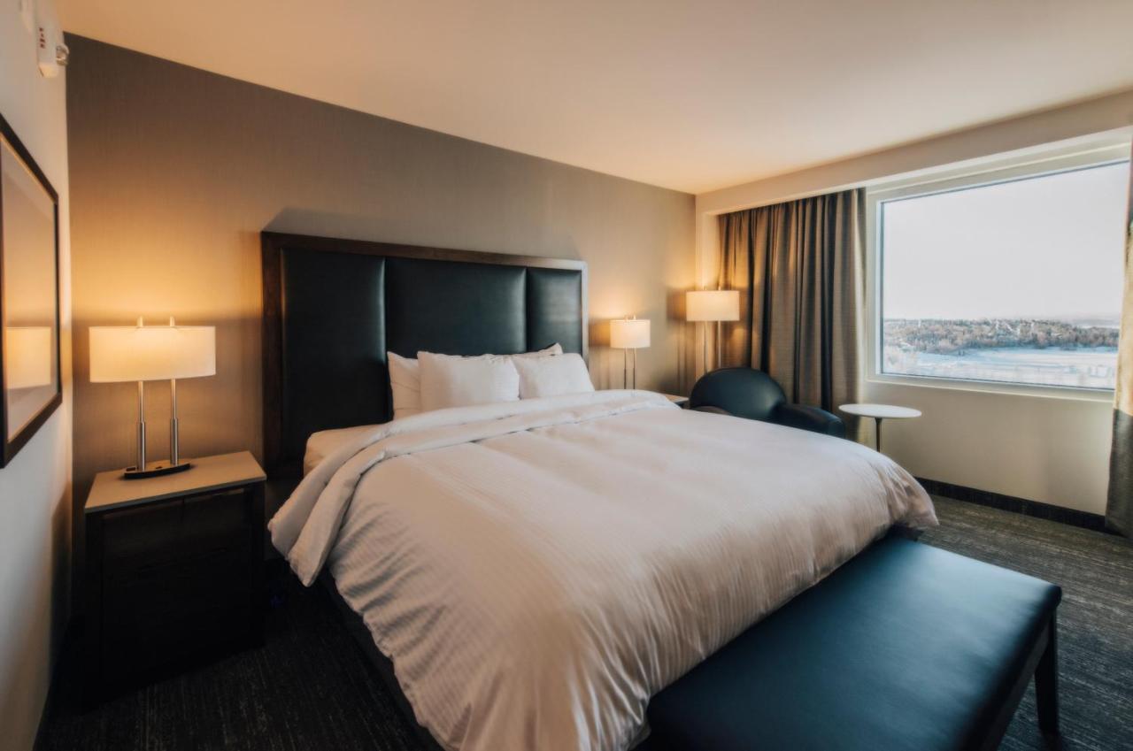 The Explorer Hotel Yellowknife Zimmer foto
